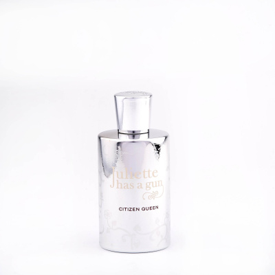 Juliette has a gun Citizen Queen