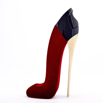 Carolina Herrera Good Girl Velvet Fatale